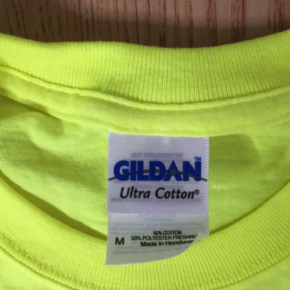 New Mens Vintage Hooters “Don’t Touch My Thing” T-shirt Sizes Med Large XL XXL - Picture 3 of 5